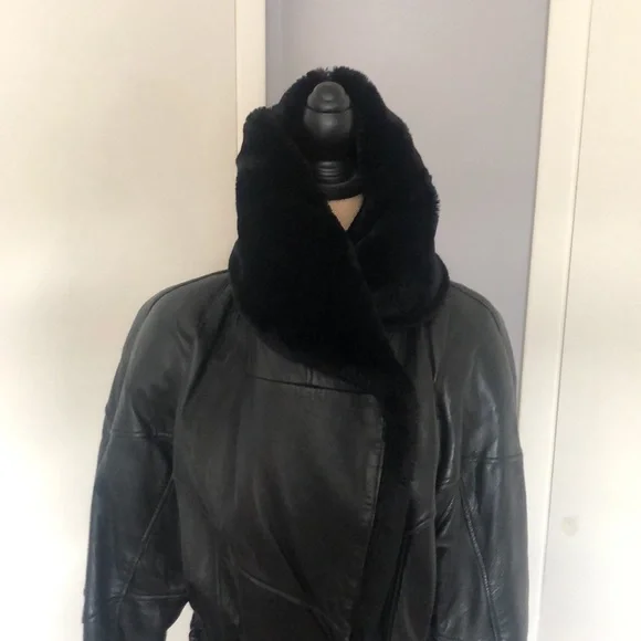 Miropa leather hooded coat - Picture 4 of 13